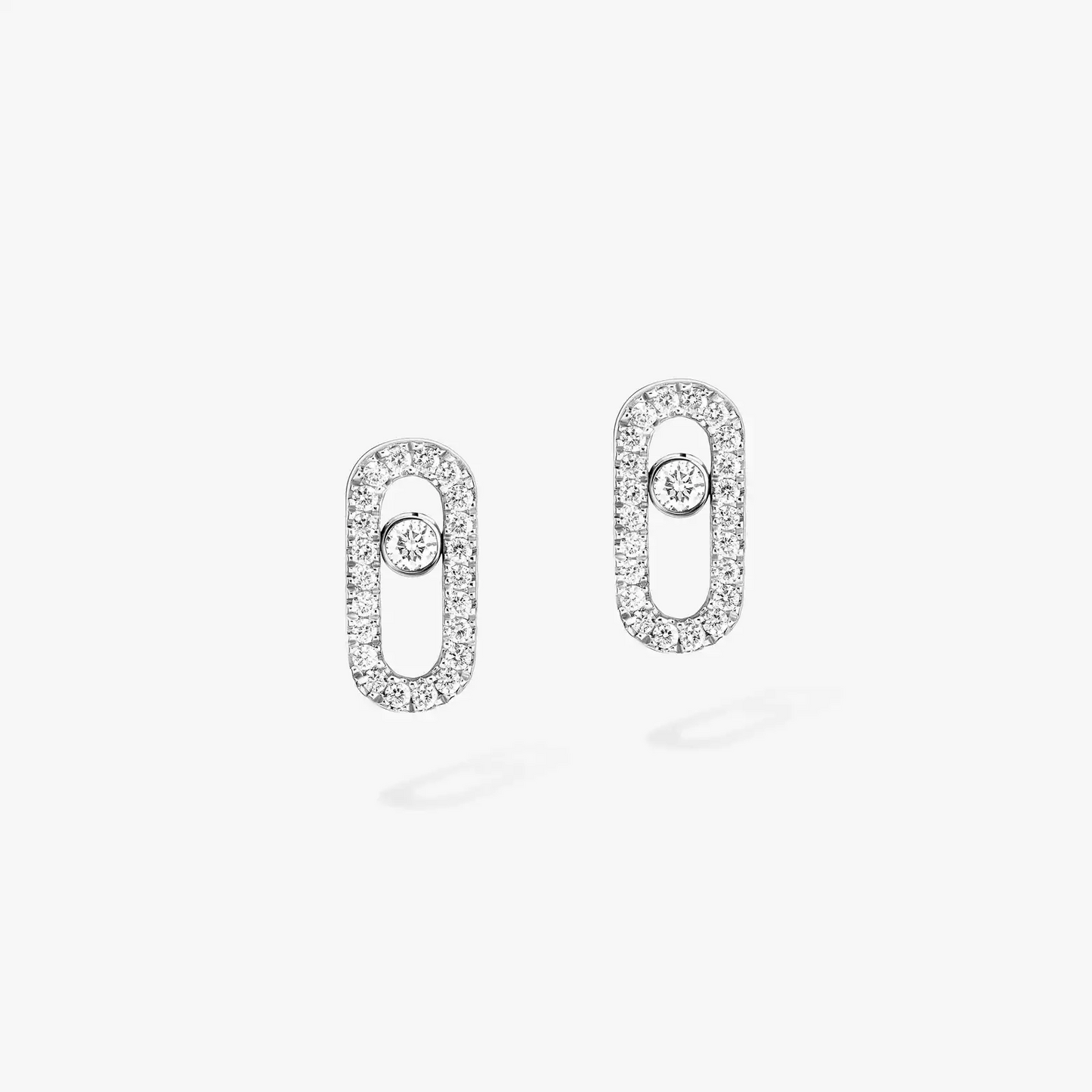 Earrings Move