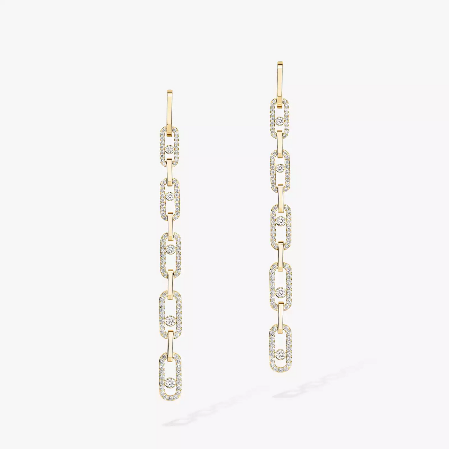 Earrings Move