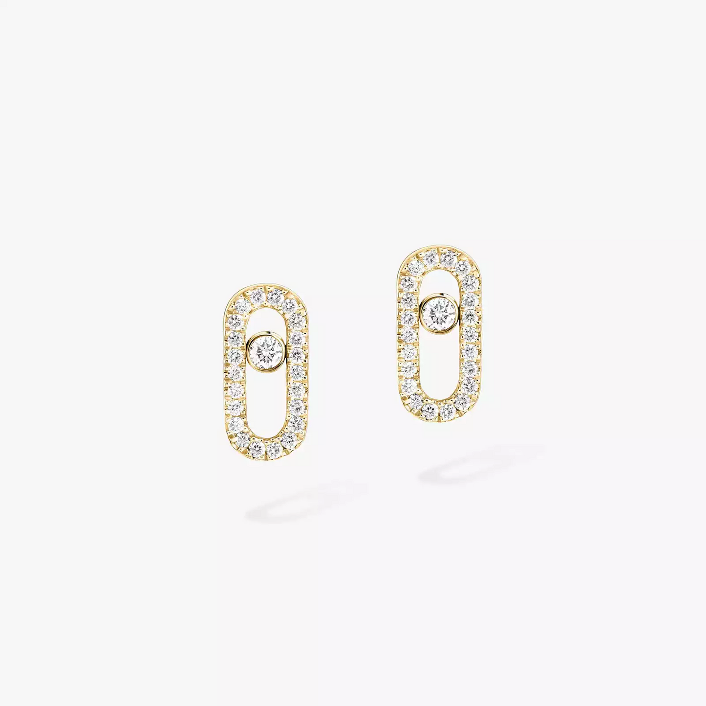 Earrings Move