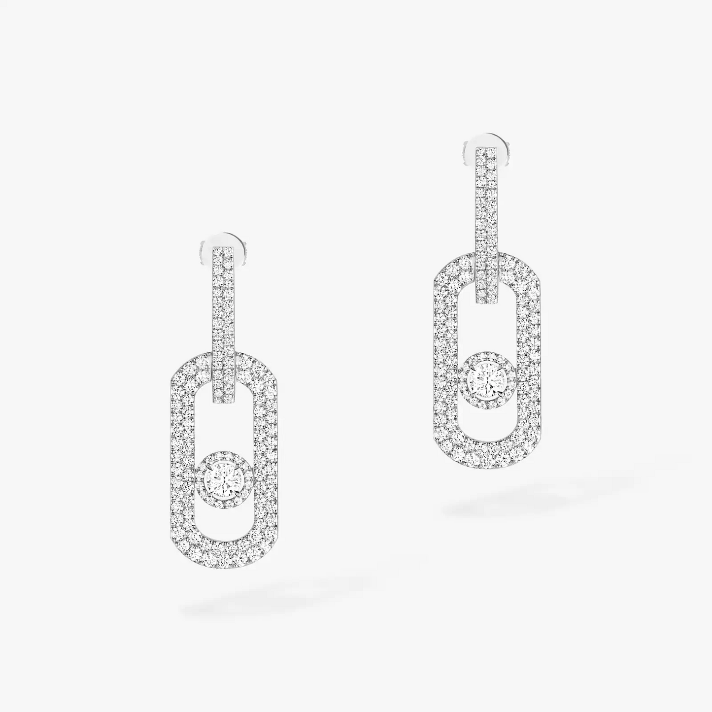 Earrings Move